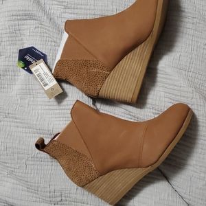 TOMS Kelsey Style Bootie